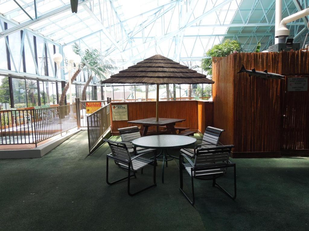 Wildwood Inn Florence Εξωτερικό φωτογραφία