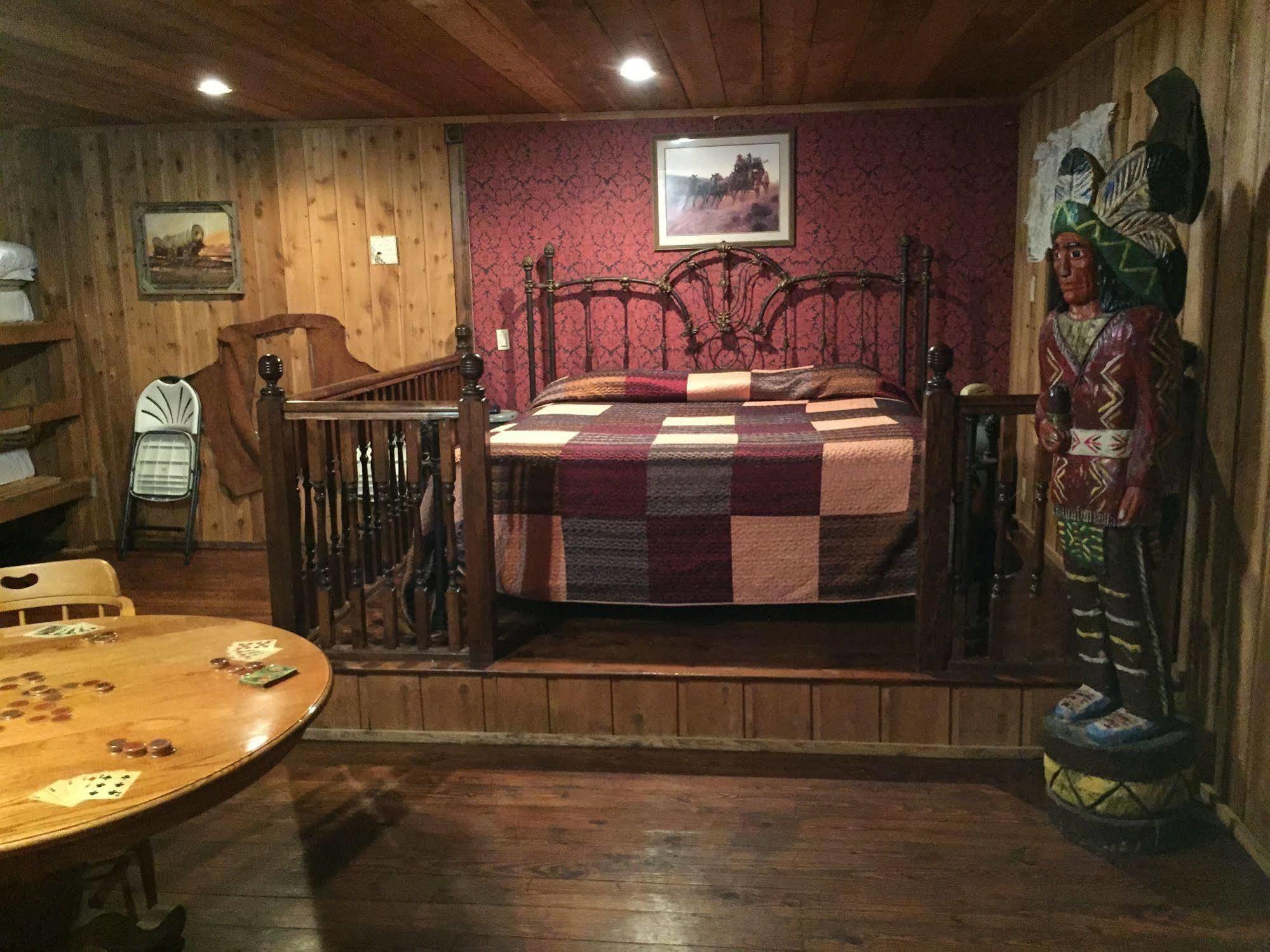 Wildwood Inn Florence Εξωτερικό φωτογραφία